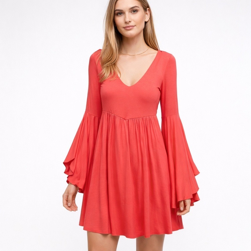 Free People Beach Camilla Bell Sleeve Mini Dress XS Boho V Neck Flowy Babydoll
